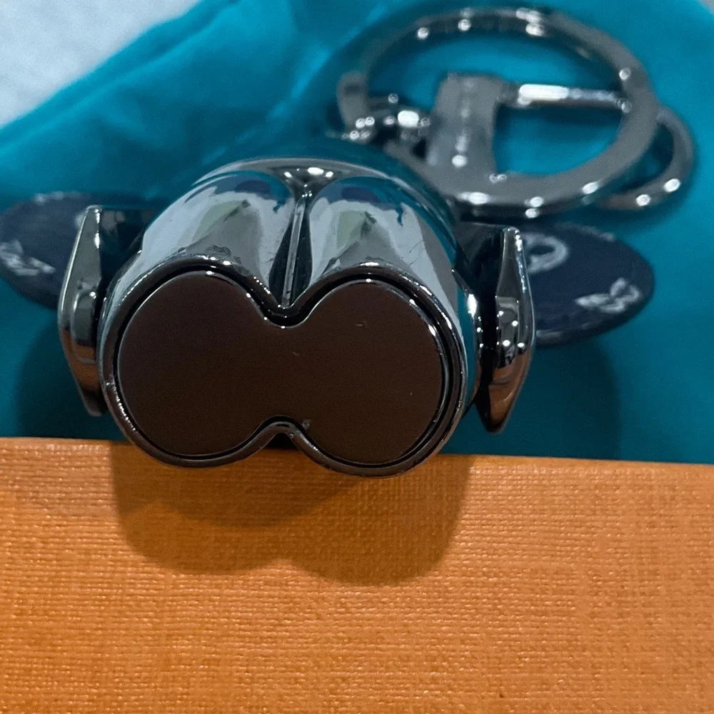 Louis Vuitton elegant keychain